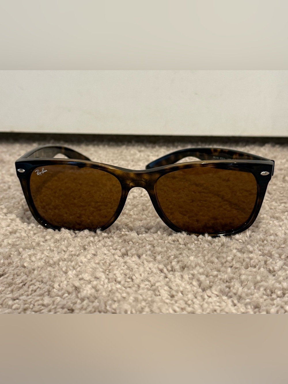 Ray-Ban Tortoise Shell Wayfarer Sunglasses with Brown Lenses